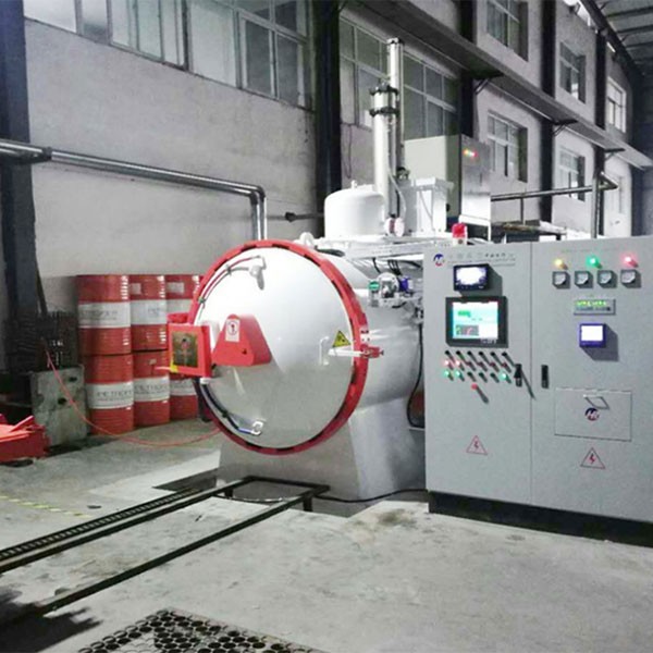 雙室油淬氣冷真空爐 雙室油淬氣冷真空爐